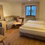 Rosa 1 & 3 Apartment Fussen