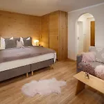 Rosa 1 & 3 Apartment Fussen